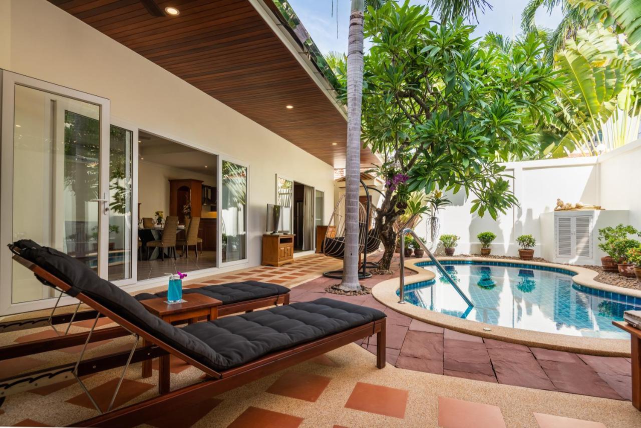 Village Austria Luxury Pool Villas Pattaya Quarto foto
